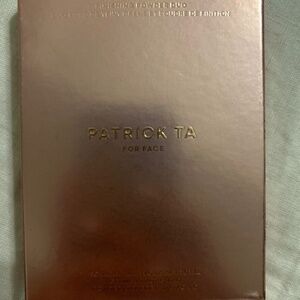 Patrick ta light 1 major skin crème foundation and finishing powder